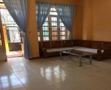Cho thuê nhà 3 tầng 3pn Hẻm xe hơi gần biển Nguyễn Thiện Thuật - Trần Quang Khải dt 50m