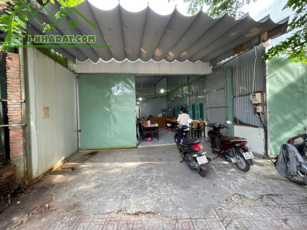 Quận 2 , Sang Quán Ăn Giá Rẻ 154 tr , MB thuê 18 tr / tháng, MT Đường Đ khu sầm uất, gần - 4