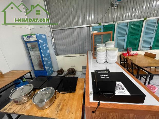 Quận 2 , Sang Quán Ăn Giá Rẻ 154 tr , MB thuê 18 tr / tháng, MT Đường Đ khu sầm uất, gần