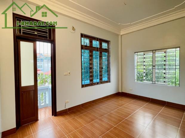 🔥 NHÀ DÂN XÂY - HÀNG XÓM NGOẠI GIAO ĐOÀN- DIỆN TÍCH KHỦNG- 3 THOÁNG SÁNG- 10,x TỶ🔥