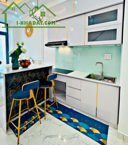 🌹SIÊU HIẾM HẺM 7M QUẬN 10 - CÓ SÂN ĐỂ XE HƠI RIÊNG- VỊ TRÍ KINH DOANH - NỘI THẤT XỊN