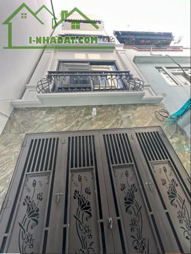 Bán NR 33m2, 3PN, 3WC tại Quốc Lộ 6, Chúc Sơn, Chương Mỹ, 3,25 tỷ