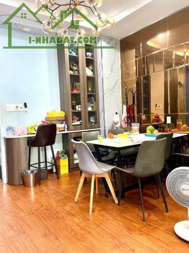 Bán Nhà Mặt Tiền Hồng Bàng, Quận 6, 71m2, 4 Tầng Mới, Nội Thất Cao Cấp, Chỉ 16 Tỷ TL. - 1