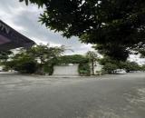 GIẢM 10 TỶ BÁN CHIA TÀI SẢN KHUÔN ĐẤT BIỆT THỰ SÂN VƯỜN- 18X18M- BÌNH THẠNH