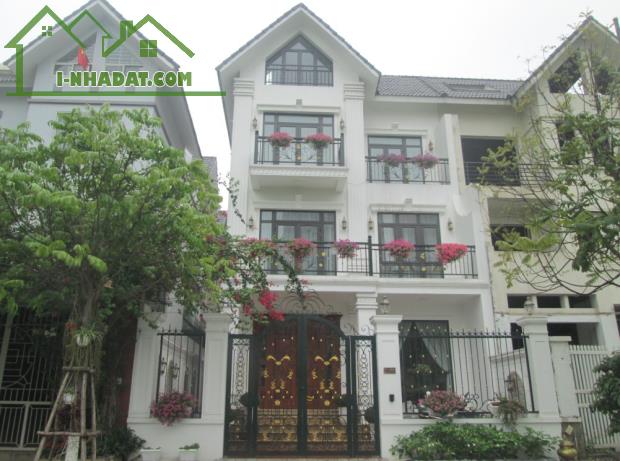 Tôi bán biệt thự BT4 BT5 KĐT Xa La cạnh siêu thị Vinmart 130m2 chỉ 23.x tỷ. LH 0989626116