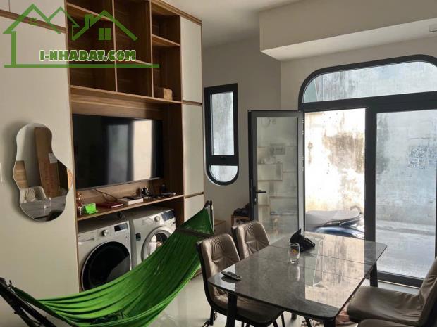 Nhà nhỏ đầy công năng, hẻm xe hơi tùng thiện vương Quận 8 giá 3.2 tỉ - 2