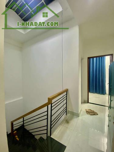 BÁN NHÀ 4 TẦNG HẺM XE HƠI TRÁNH – HUỲNH THỊ HAI, QUẬN 12 – 50M2 – CHỈ 4.75 TỶ - 4