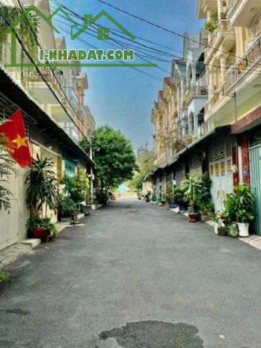 Bán nhà tân chánh hiệp quận 12