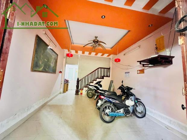 🚗 TRẦN CUNG - 5 TẦNG MỚI CỨNG - VÀI BƯỚC RA PHỐ - NGÕ RỘNG - 7 CHỖ QUA - XE CON VÀO NHÀ - 1