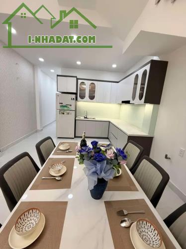 Cần bán rẻ nhà 73m2 4x18.5m trệt lầu gần Metro Q12 giá rẻ 6.25 tỷ