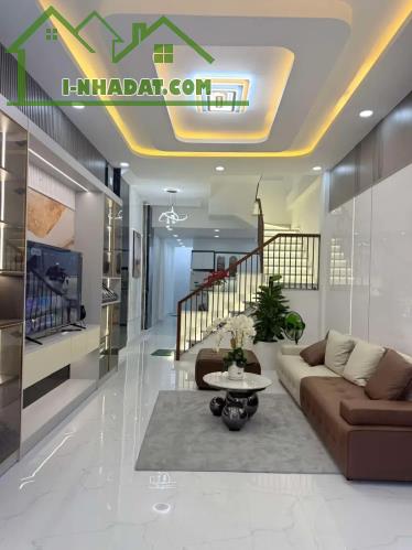 Cần bán rẻ nhà 73m2 4x18.5m trệt lầu gần Metro Q12 giá rẻ 6.25 tỷ - 1