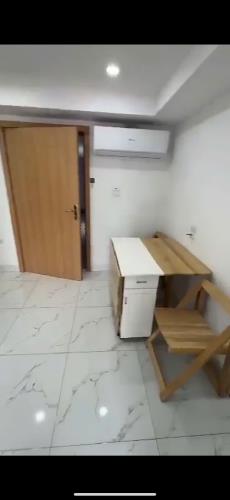 Vì lý do công việc, mình cần nhượng lại căn hộ 2N1K tại ngõ 173 Hoàng Hoa Thám. - 1