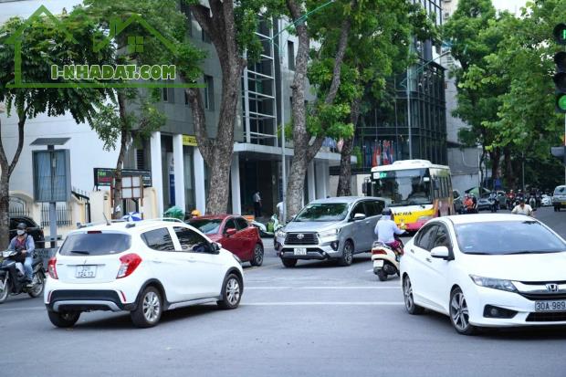 BÁN NHÀ MẶT PHỐ HÀNG ĐIẾU. TRUNG TÂM HOÀN KIẾM.VỊ TRÍ KIM CƯƠNG.PHỐ VIP LÕI HOÀN KIẾM. - 2