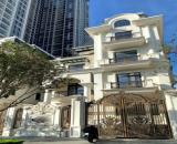 Bán biệt thự tại phố phố Hàm Nghi 300m2, 5 tầng, mt 15m, 4 mặt thoáng, chỉ 96 tỷ.