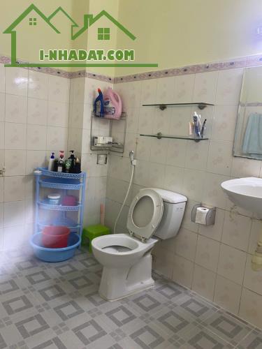 CAM KẾT ẢNH THẬT 100% Nhà trọ đối diện cổng chợ Phạm Văn Hai, đi lại thuận tiện, yên tĩnh - 2
