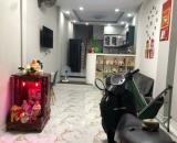 SÁT MT! Bán Nhà 4 Tầng Cực Đẹp Phan Xích Long, 35m2, 5.5 Tỷ