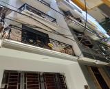 Bán nhà riêng tại đường Văn Hội, Bắc Từ Liêm 35m2, phân lô, ô tô,   nhỉnh 5tỷ.