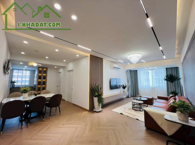 Cơ hội sở hữu căn hộ cao cấp tại Phú Mỹ Hưng với mức giá chỉ 66 triệu/m²! - 3