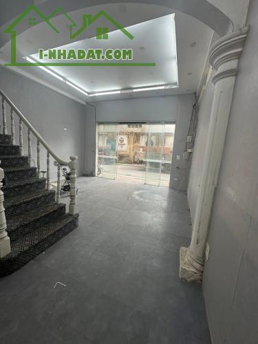 Cho thuê MBKD Đặng Tiến Đông, ngay sát hồ Hoàn Cầu 70m2 (t1,2) 12 Triệu Spa, Nail, KD on - 3
