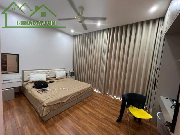 VH102. C.H.O T.H.U.Ê NHÀ nguyên căn 4 tầng tại Vinhomes Marina - 4