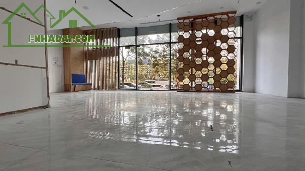 Cho thuê Shop 2 tầng chân đế đầu hồi toà H4 Hope Residences mặt đường Chu Huy Mân, Long - 2