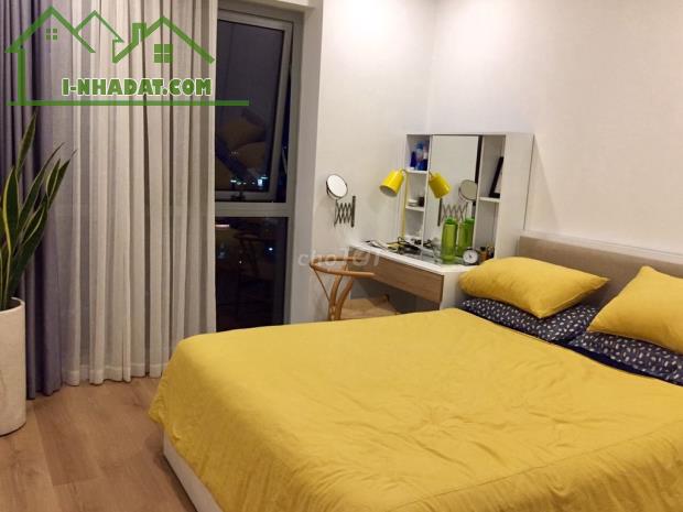 Cho thuê căn hộ 3 phòng ngủ tại Quận 1 TP. HCM giá 15tr/tháng, nội thất đẹp - 2