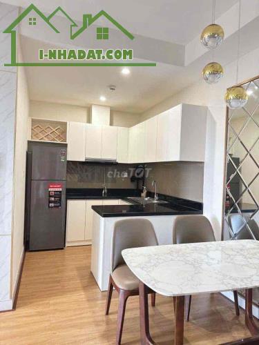 Cho thuê căn hộ 3 phòng ngủ tại Quận 1 TP. HCM giá 15tr/tháng, nội thất đẹp - 1