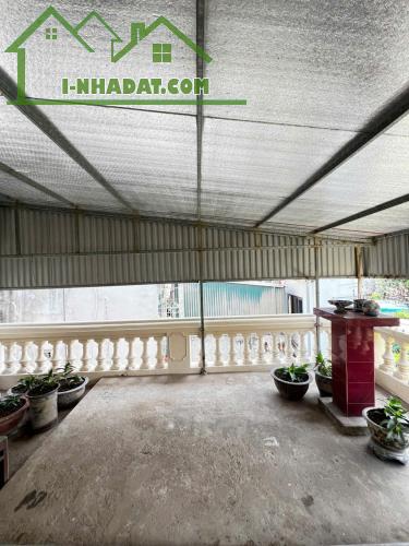 Chính chủ cho thuê nhà nguyên căn phố Bồ Đề 45m2, 3 tầng, giá 10.5 triệu. - 3