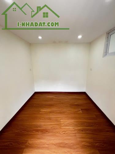 Chính chủ cho thuê nhà nguyên căn phố Bồ Đề 45m2, 3 tầng, giá 10.5 triệu. - 4
