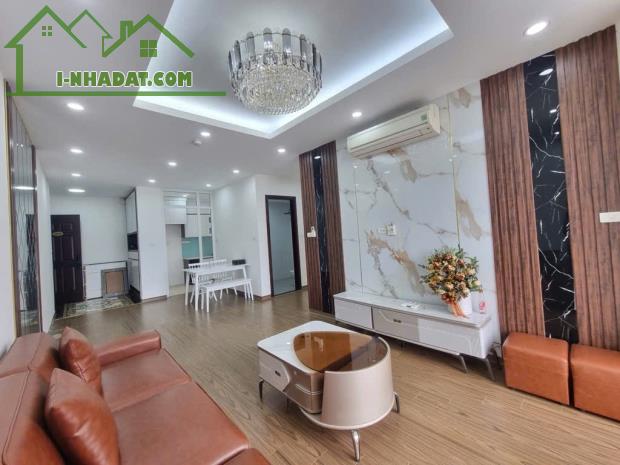 BÁN GẤP NHÀ CHUNG CƯ NGUYỄN CHÁNH CẦU GIẤY 94M 8.3 TỶ - 2