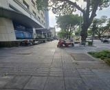 bán toà văn phòng phố Bà Triệu, P.Tràng Thi, Q.Hoàn kiếm, 2 mặt phố, lô góc, giá 750 tỉ