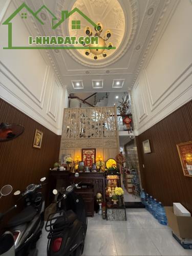 BÁN NHÀ MẶT TIỀN 100M²(4x25) - 4 TẦNG. GIÁ CHỈ 13.7 TỶ - TÂY THẠNH, TÂN PHÚ. - 2