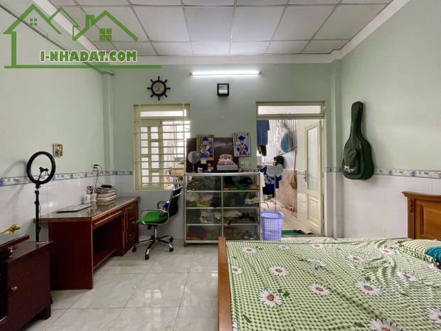 MẶT TIỀN KINH DOANH GIÁP LÊ VĂN QUỚI - 62M2 - 2 TẦNG BTCT 3PN 2WC - CHỈ 5.85 TỶ - 3
