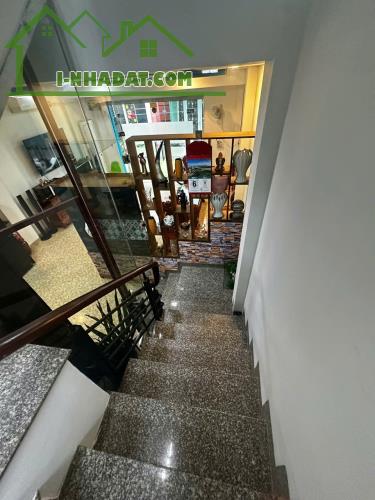 Bán nhà phường Bình Trưng Tây Quận 2, nhà 3 Lầu 4pn ngang hơn 5m cách Lê Văn Thịnh 150m