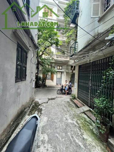 BÁN NHÀ KHU PHÂN LÔ BÁCH KHOA, TRẦN ĐẠI NGHĨA - 46M2 X 5 TẦNG 6 NGỦ - SỔ VUÔNG - 3