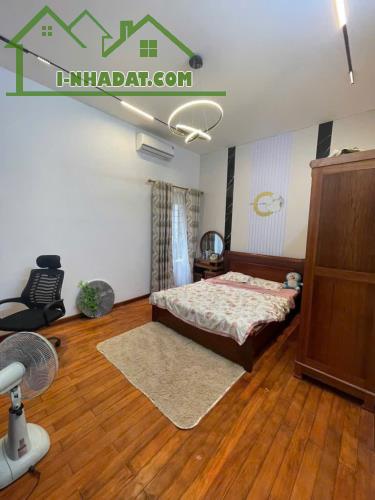BÁN NHÀ KHU PHÂN LÔ BÁCH KHOA, TRẦN ĐẠI NGHĨA - 46M2 X 5 TẦNG 6 NGỦ - SỔ VUÔNG - 4