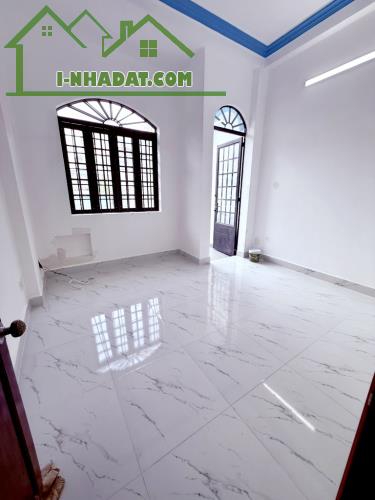 Bán nhà Nguyễn Quý Yêm 48m2 3 tầng xe hơi quay đầu, nhỉnh 5 tỷ - 1