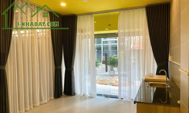 Siêu phẩm lâu mới trống lại_Studio trệt cửa sổ lớn, máy giặt riêng tại Thảo Điền Q2. Chỉ 5 - 3