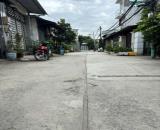 Gấp Bán nhà ngay chợ Bình Thành hẻm 6m xe hơi ngủ nhà 80m2-2 Tầng 2 tỷ 9