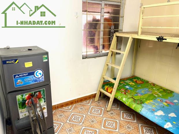 Phòng trọ ngõ Thống Nhất, phố Đại La. Full nội thất, gần Bách-Kinh-Xây, xách vali vào ở!