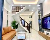 Phú Thượng Tây Hồ, 35m2, 5 tầng sẵn ở, full nội thất xinh xẻo, giá hợp lý, 6,6 tỷ.