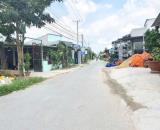 BÁN LÔ ĐẤT ĐẸP NGAY ĐƯỜNG TỈNH LỘ 830 XÃ LƯƠNG HOÀ BẾN LỨC GIÁ 1TY550 DT 60M2 SHR CC NGAY