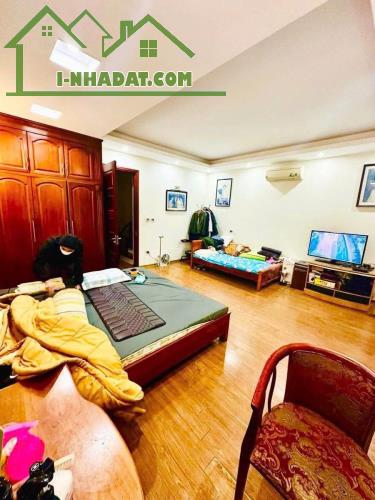 Bán nhà mặt phố Kim Ngưu, SĐCC 95m2, mặt tiền 6m - 1