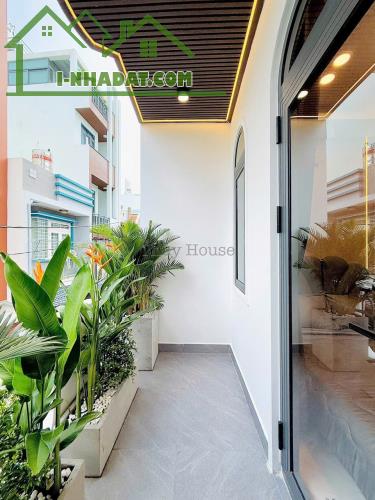 CHÍNH CHỦ BÁN NHÀ PHỐ MT VÕ VĂN MÔN, P. LONG AN, TP. TÂN AN, 80M2, SHR, 2TỶ1 - 1