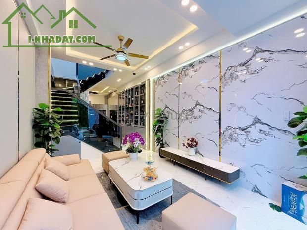 CHÍNH CHỦ BÁN NHÀ PHỐ MT VÕ VĂN MÔN, P. LONG AN, TP. TÂN AN, 80M2, SHR, 2TỶ1 - 4