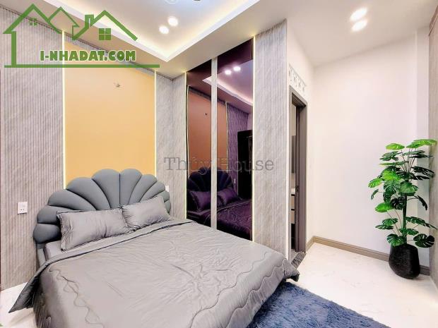 CHÍNH CHỦ BÁN NHÀ PHỐ MT VÕ VĂN MÔN, P. LONG AN, TP. TÂN AN, 80M2, SHR, 2TỶ1 - 5