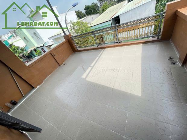 CHÍNH CHỦ CẦN CHO THUÊ NHÀ NGUYÊN CĂN TẠI đường A3 khu đô thị Đông Tăng Long - 2
