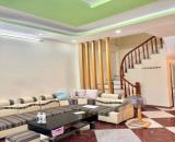 Bán nhà ngõ 467 Lĩnh Nam 5 tầng kiên cố khung cột bê tông ở ngay giá chỉ 5.45 tỷ.