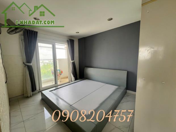 Cho thuê căn hộ 3PN, 2WC- Căn góc thoáng mát, yên tĩnh tại City Gate Towers, Quận 8 - 2