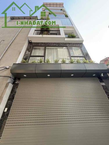 Siêu phẩm Long Biên, 45m x 7 tầng, thang máy, gara 7 chỗ, full nội thất